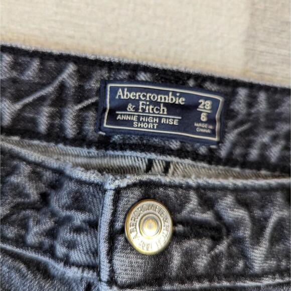 Abercrombie & Fitch Annie High Rise Denim Shorts - Picture 5 of 5